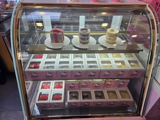 Hello Kitty Cafe Vancouver photo 2