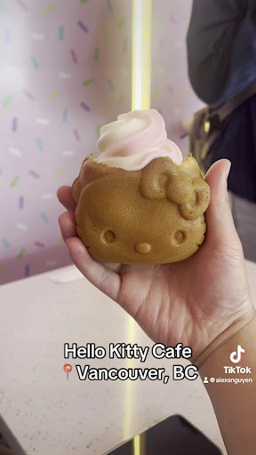 Hello Kitty Cafe Vancouver photo 6